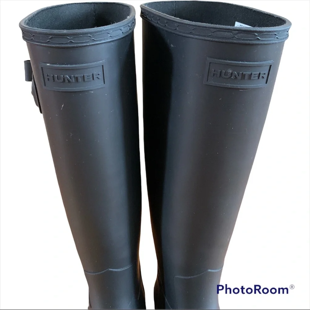 Hunter Women's Black Tall Rain Boots - Picture 8 of 8